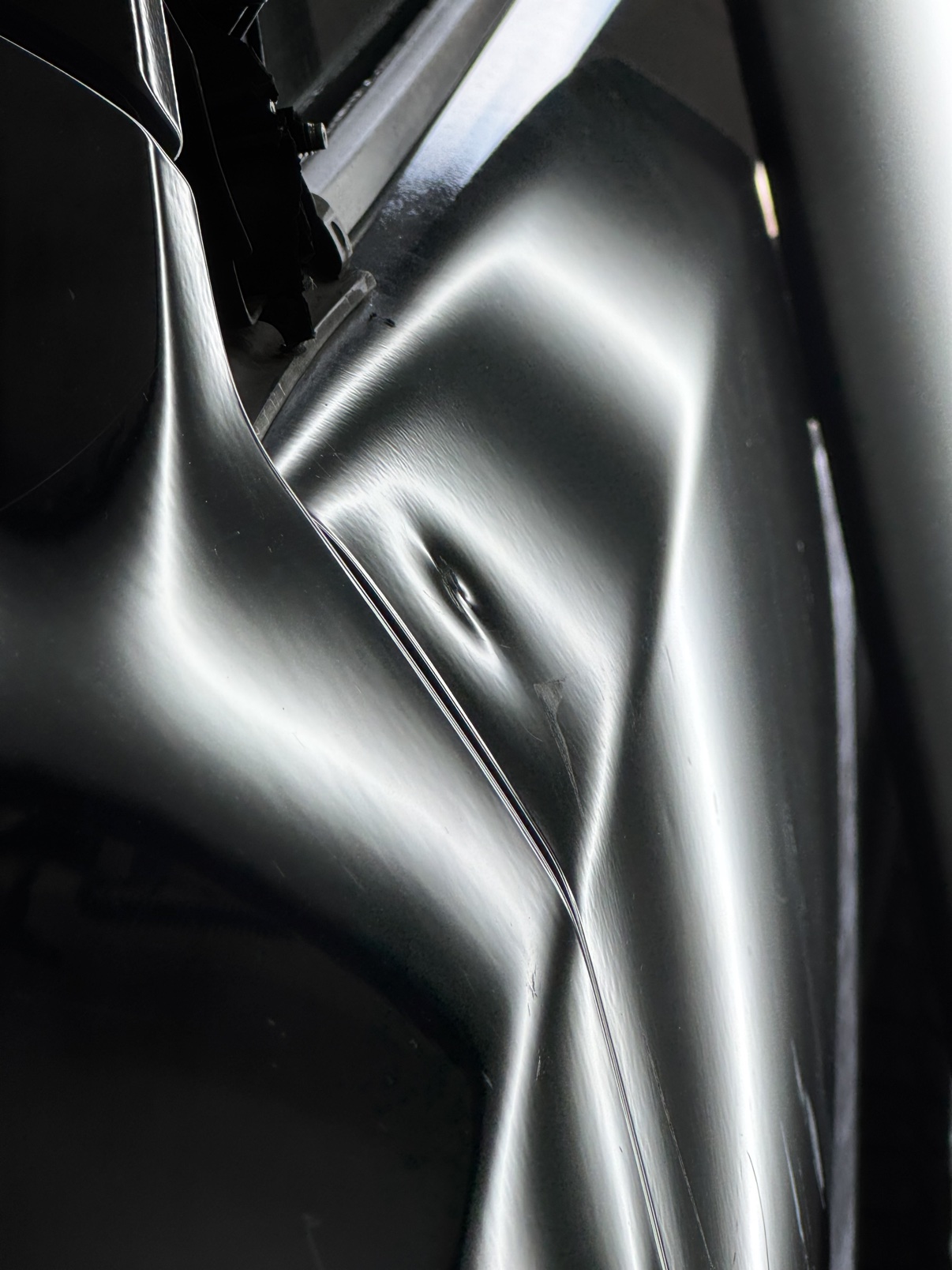 Creases & Body Lines repair example 1